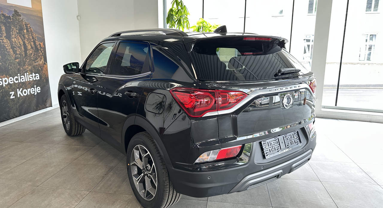 KGM Korando LAK FWD MT 1