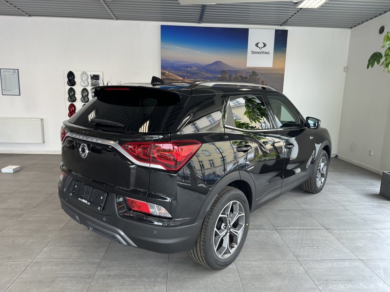 KGM Korando LAK FWD MT 2