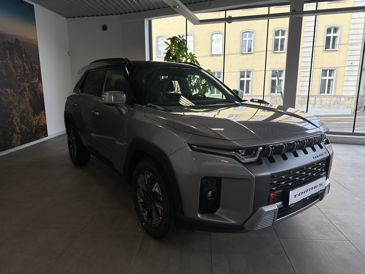 KGM Torres Style FWD AT 2DE