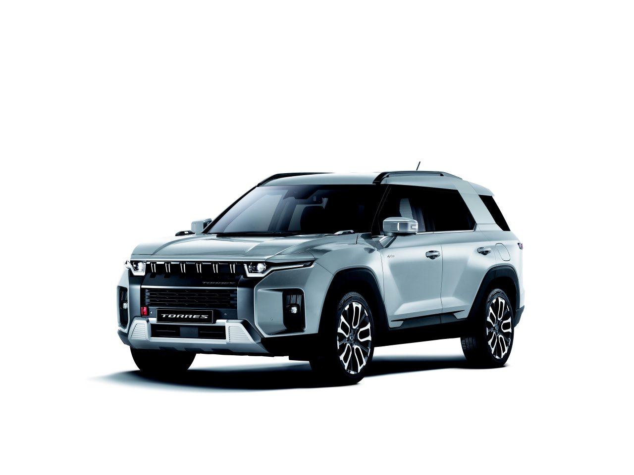 KGM Torres Style FWD MT ADE